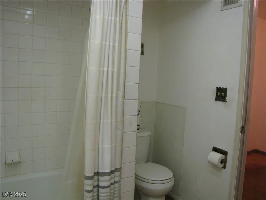 4950 Burnham, Las Vegas, NV 89119