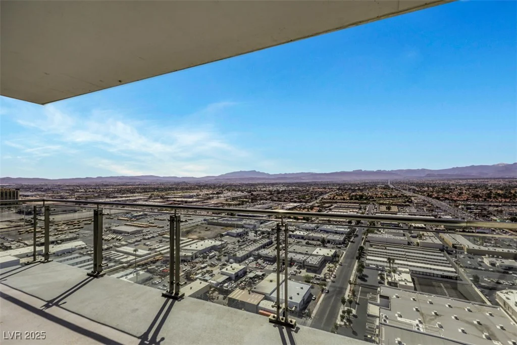 4381 Flamingo, Las Vegas, NV 89103