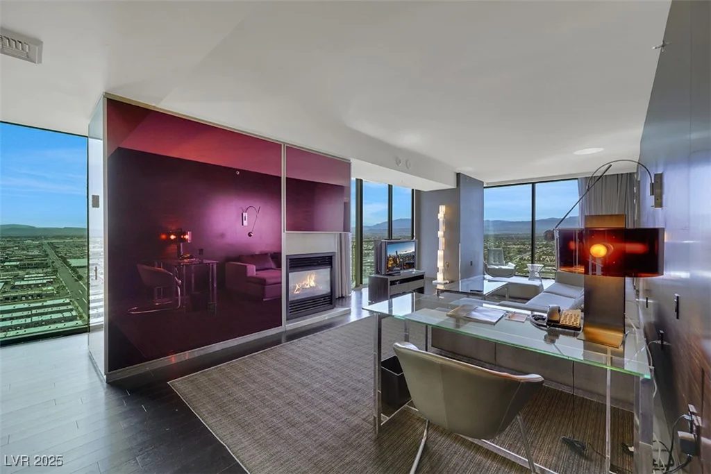 4381 Flamingo, Las Vegas, NV 89103