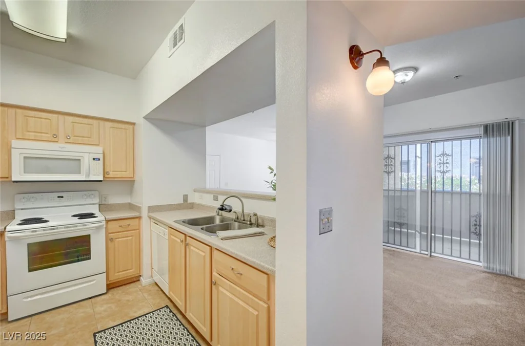 6955 Durango, Las Vegas, NV 89149