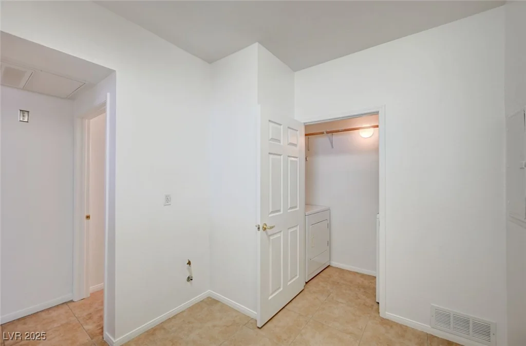 6955 Durango, Las Vegas, NV 89149