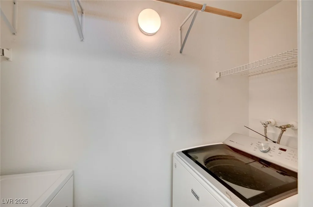 6955 Durango, Las Vegas, NV 89149