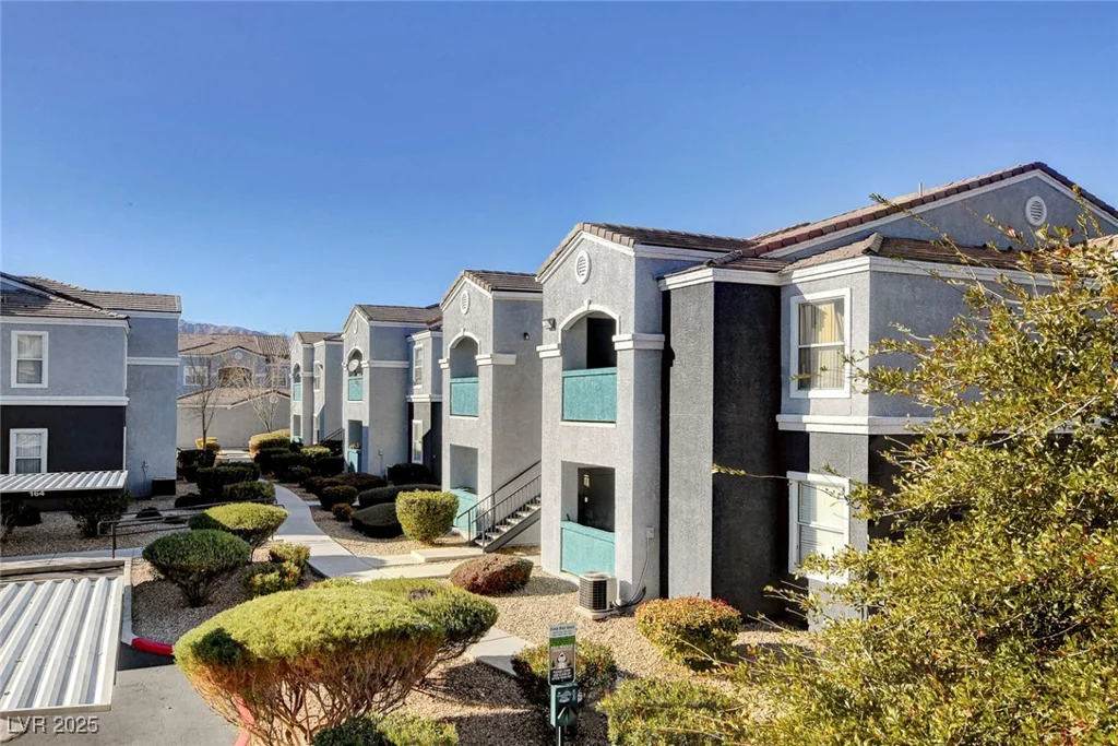 6955 Durango, Las Vegas, NV 89149