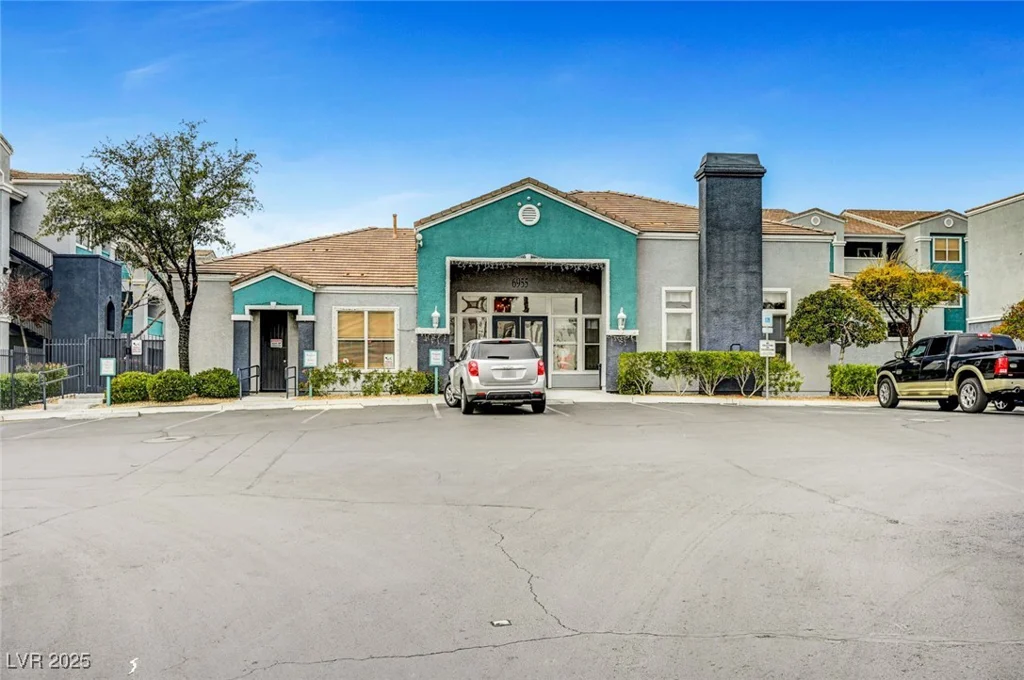6955 Durango, Las Vegas, NV 89149