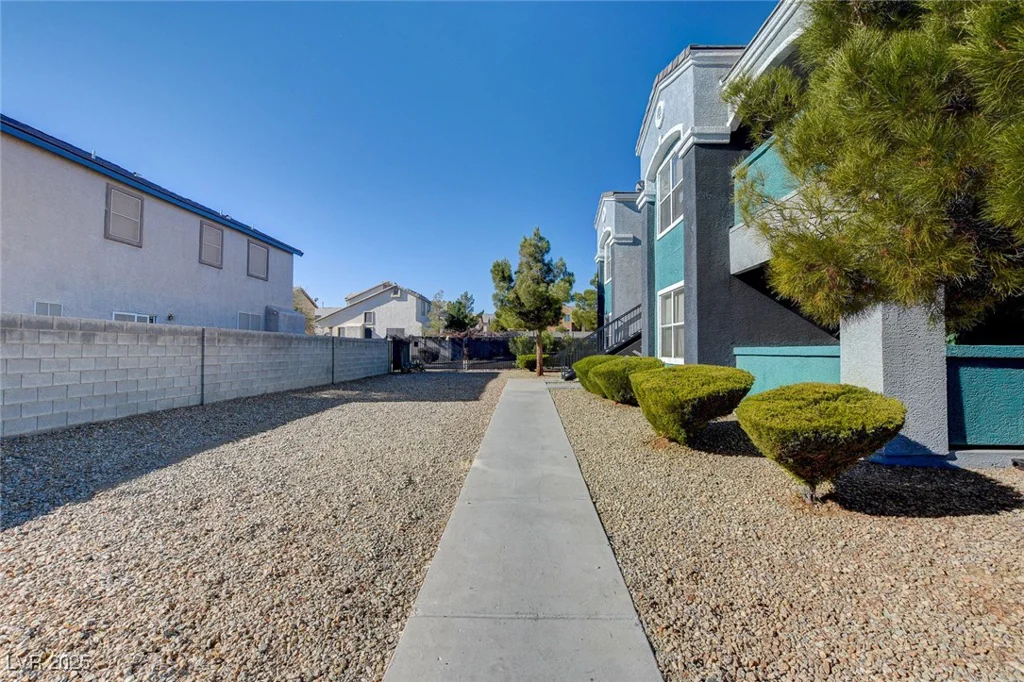 6955 Durango, Las Vegas, NV 89149