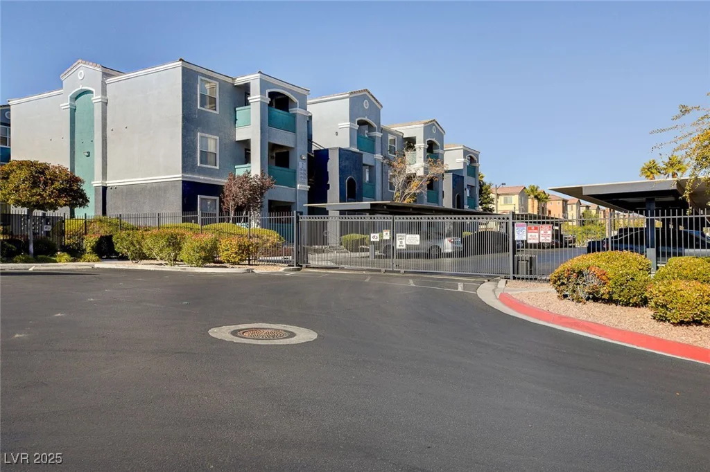6955 Durango, Las Vegas, NV 89149