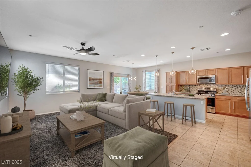 363 Cadence Vista, Henderson, NV 89011