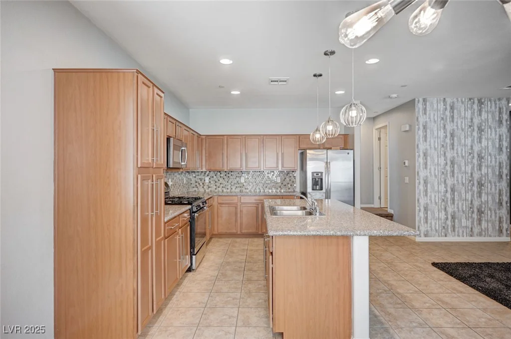 363 Cadence Vista, Henderson, NV 89011