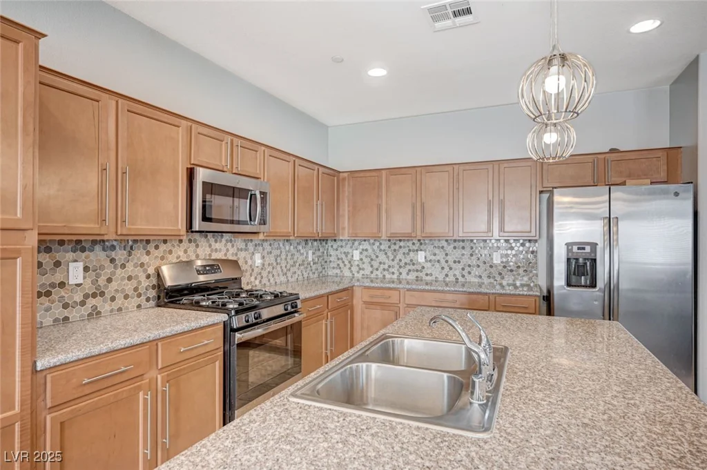 363 Cadence Vista, Henderson, NV 89011