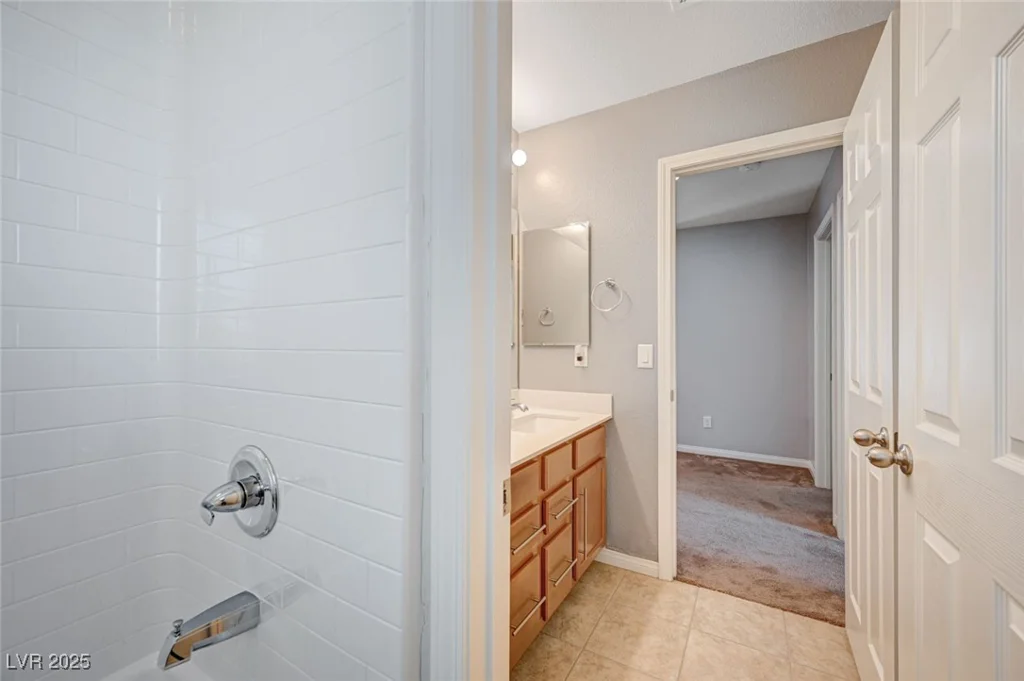 363 Cadence Vista, Henderson, NV 89011