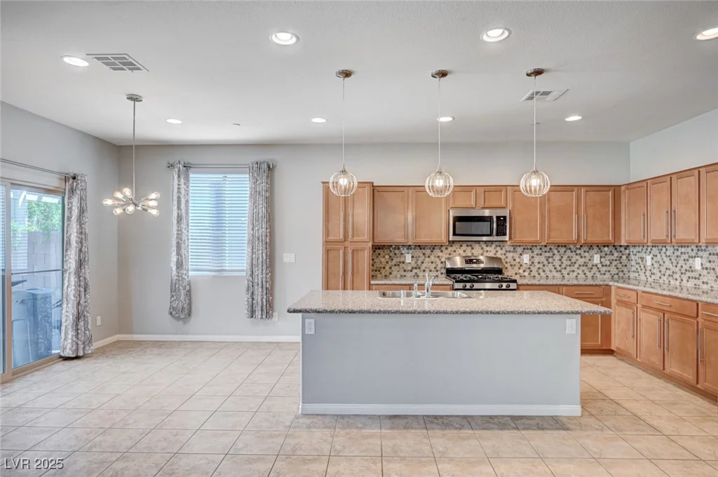 363 Cadence Vista, Henderson, NV 89011