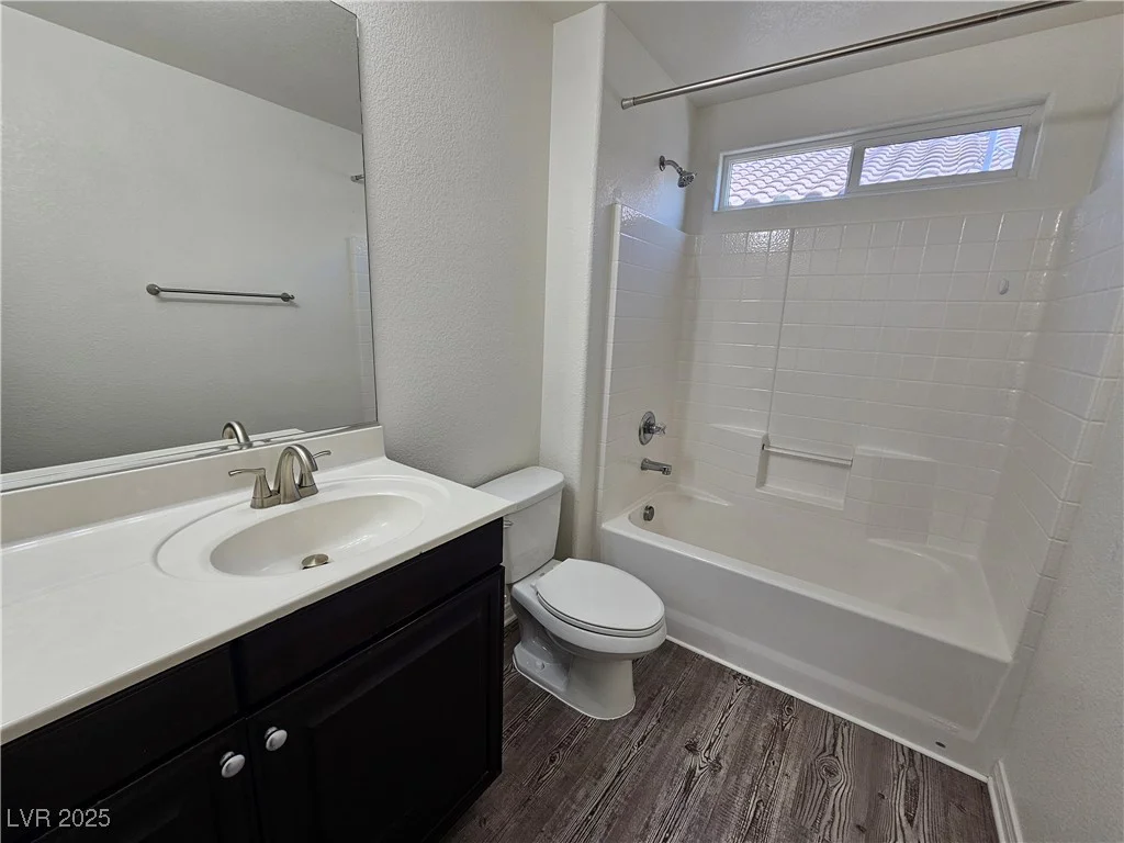 6824 Briarwood Bend, Las Vegas, NV 89130