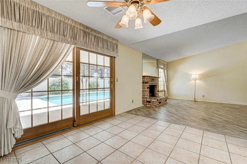 3063 Chapala, Las Vegas, NV 89120