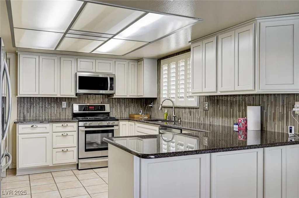 3063 Chapala, Las Vegas, NV 89120