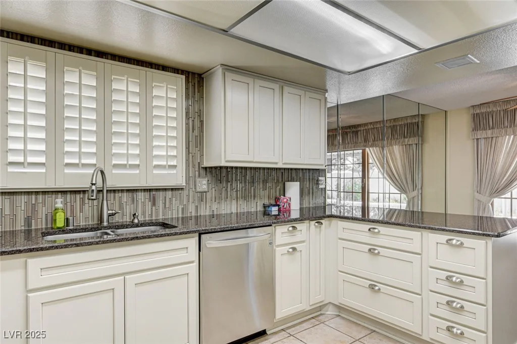3063 Chapala, Las Vegas, NV 89120