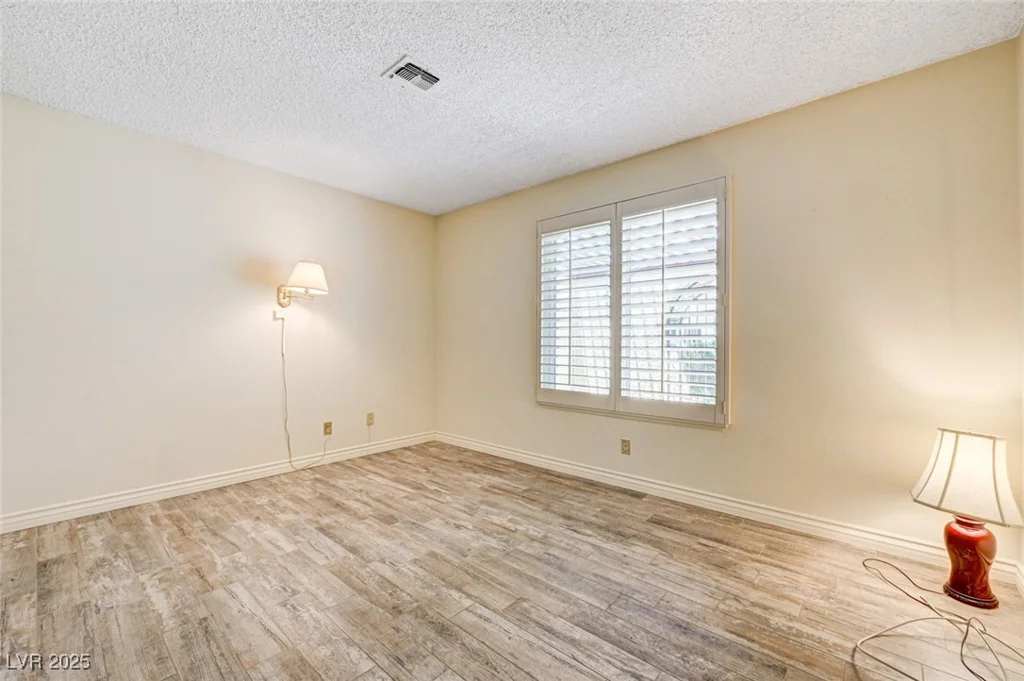 3063 Chapala, Las Vegas, NV 89120
