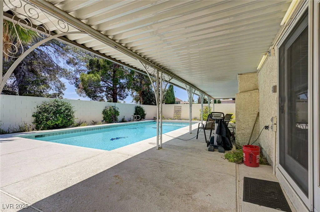 3063 Chapala, Las Vegas, NV 89120