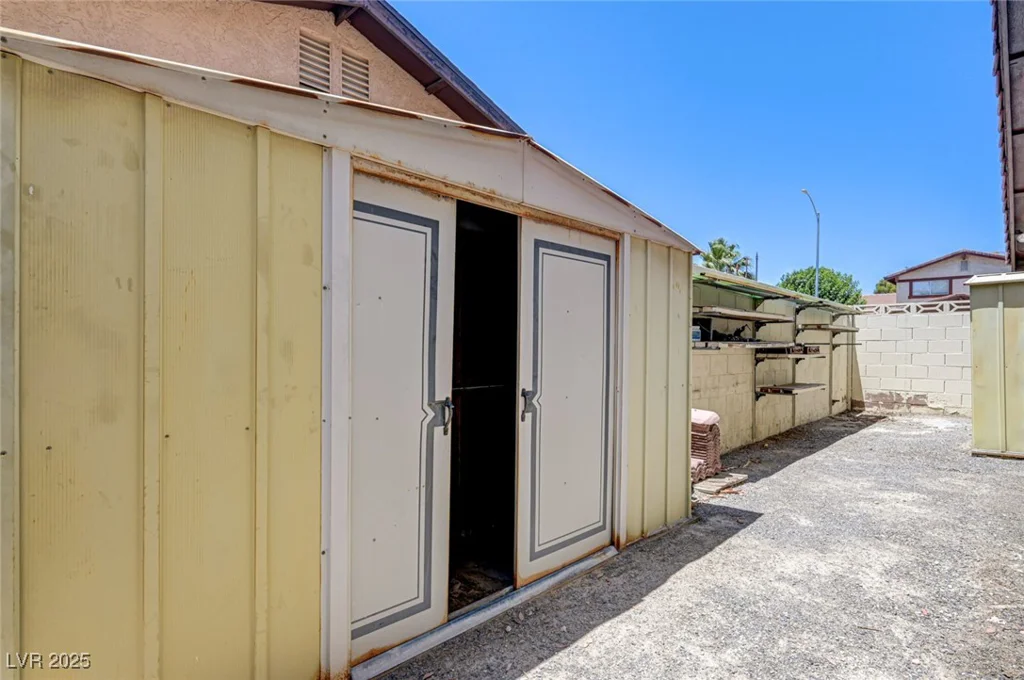 3063 Chapala, Las Vegas, NV 89120