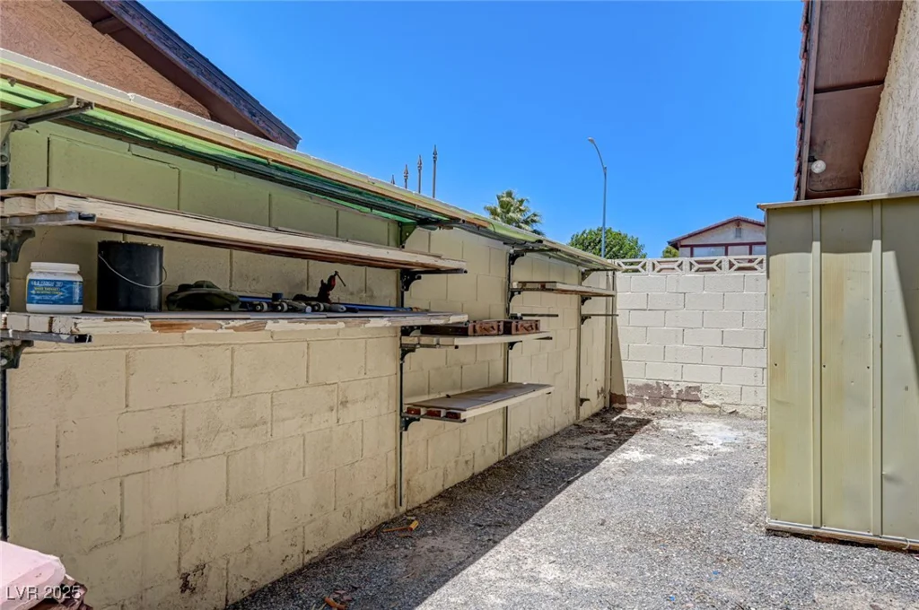 3063 Chapala, Las Vegas, NV 89120