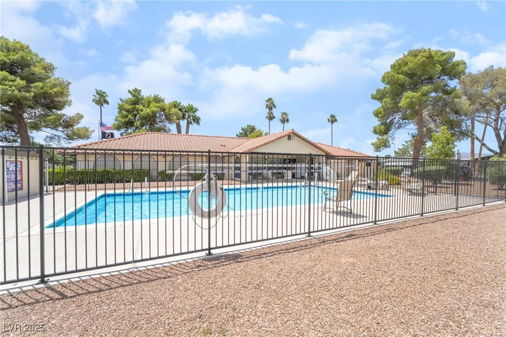 5552 Aldama, Las Vegas, NV 89122