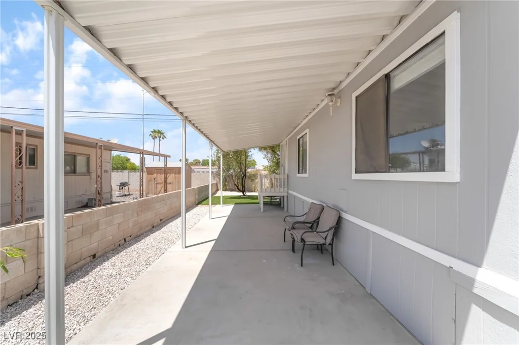 5552 Aldama, Las Vegas, NV 89122