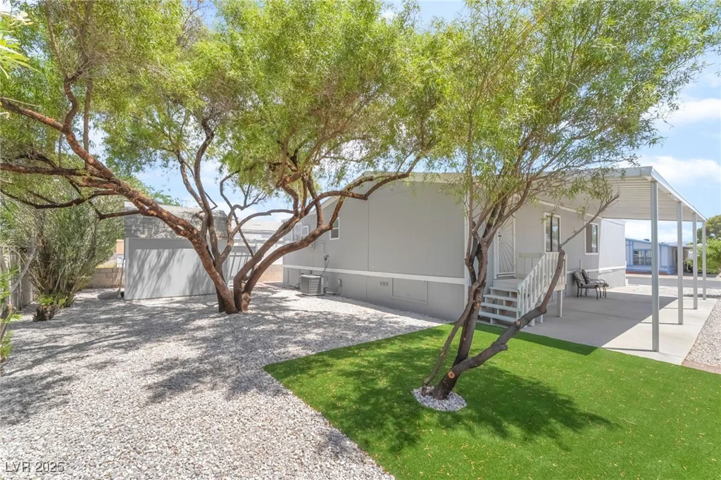 5552 Aldama, Las Vegas, NV 89122
