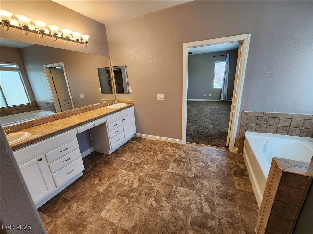 9052 Pine Mission, Las Vegas, NV 89143