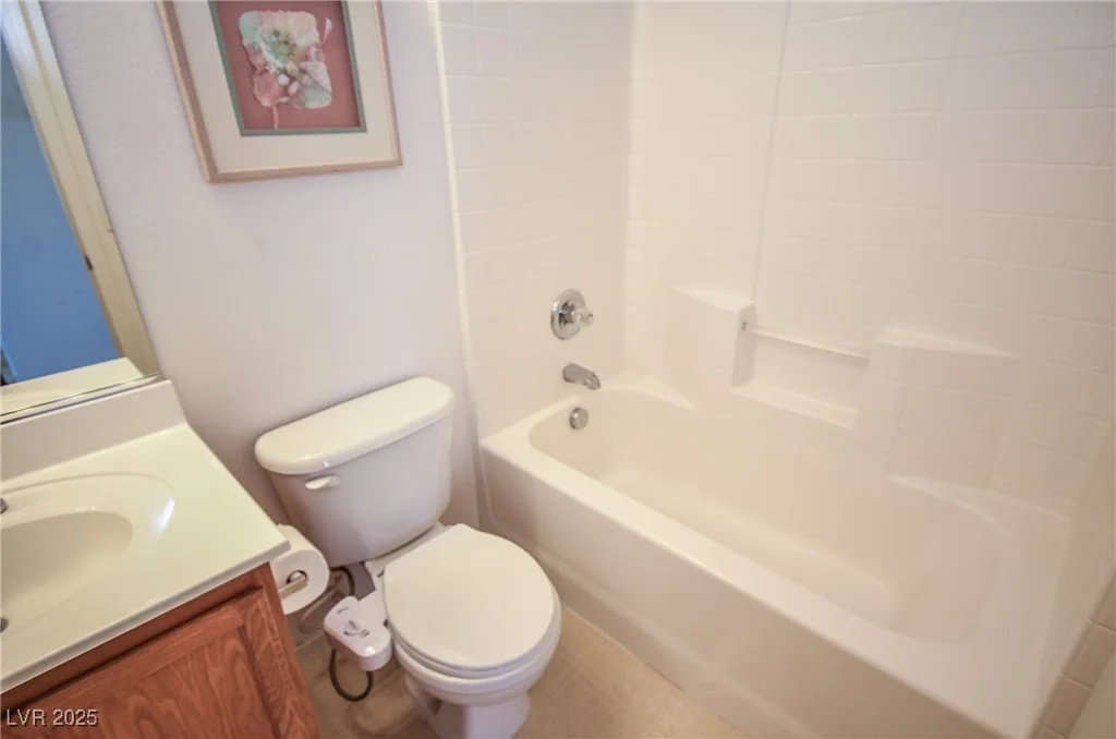 6098 Darkfeather, Las Vegas, NV 89139