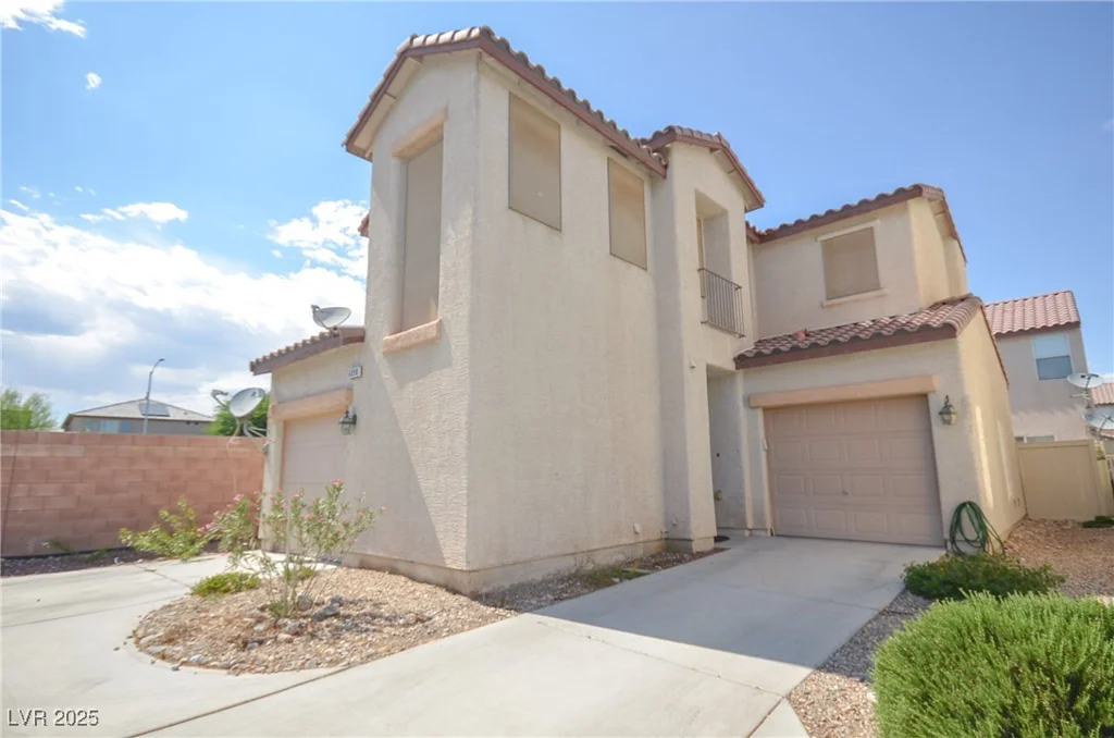 6098 Darkfeather, Las Vegas, NV 89139