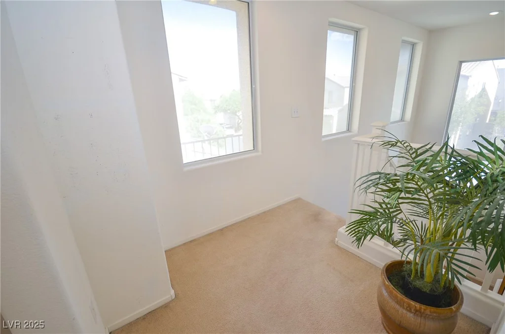 6098 Darkfeather, Las Vegas, NV 89139