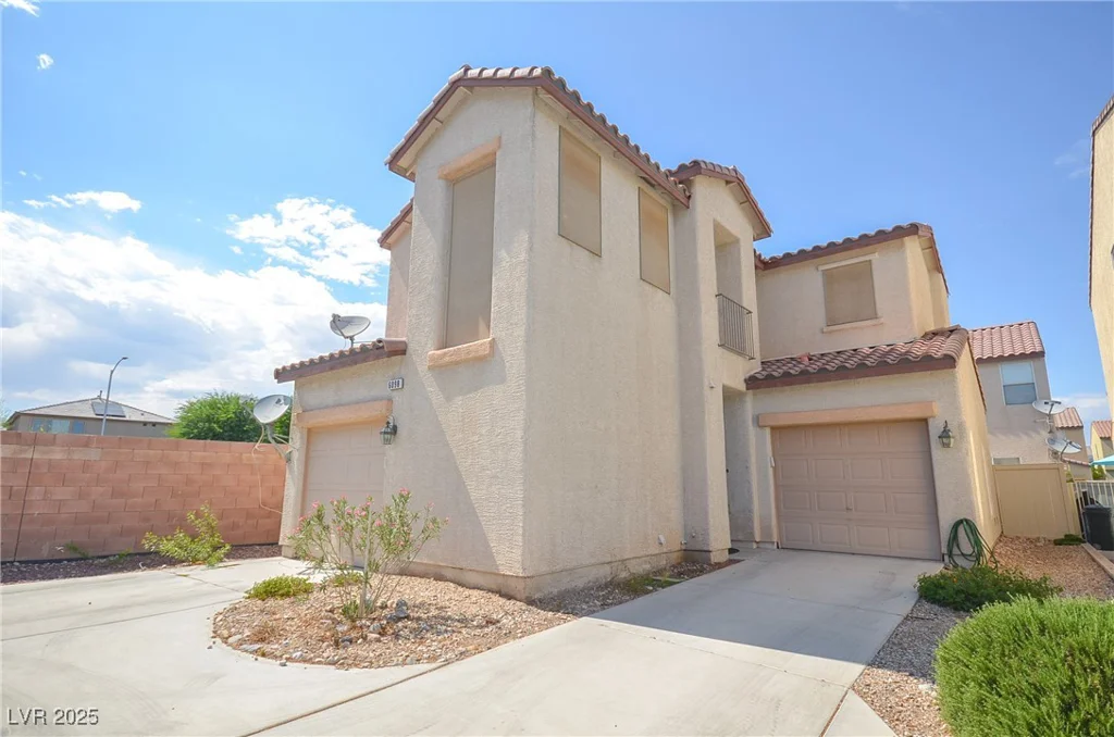 6098 Darkfeather, Las Vegas, NV 89139