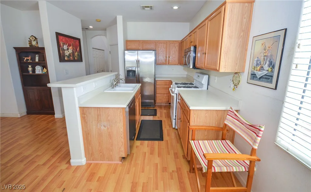 6098 Darkfeather, Las Vegas, NV 89139