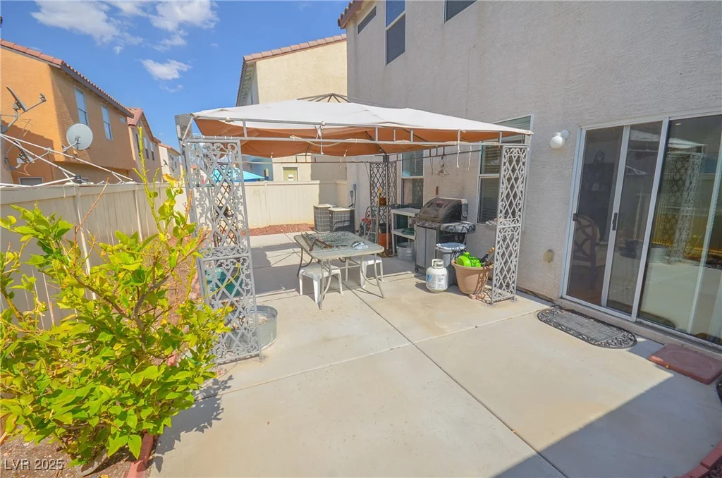 6098 Darkfeather, Las Vegas, NV 89139