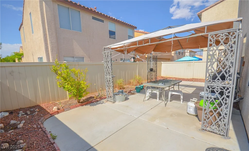 6098 Darkfeather, Las Vegas, NV 89139