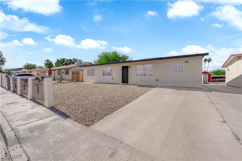 1108 Putnam, North Las Vegas, NV 89030