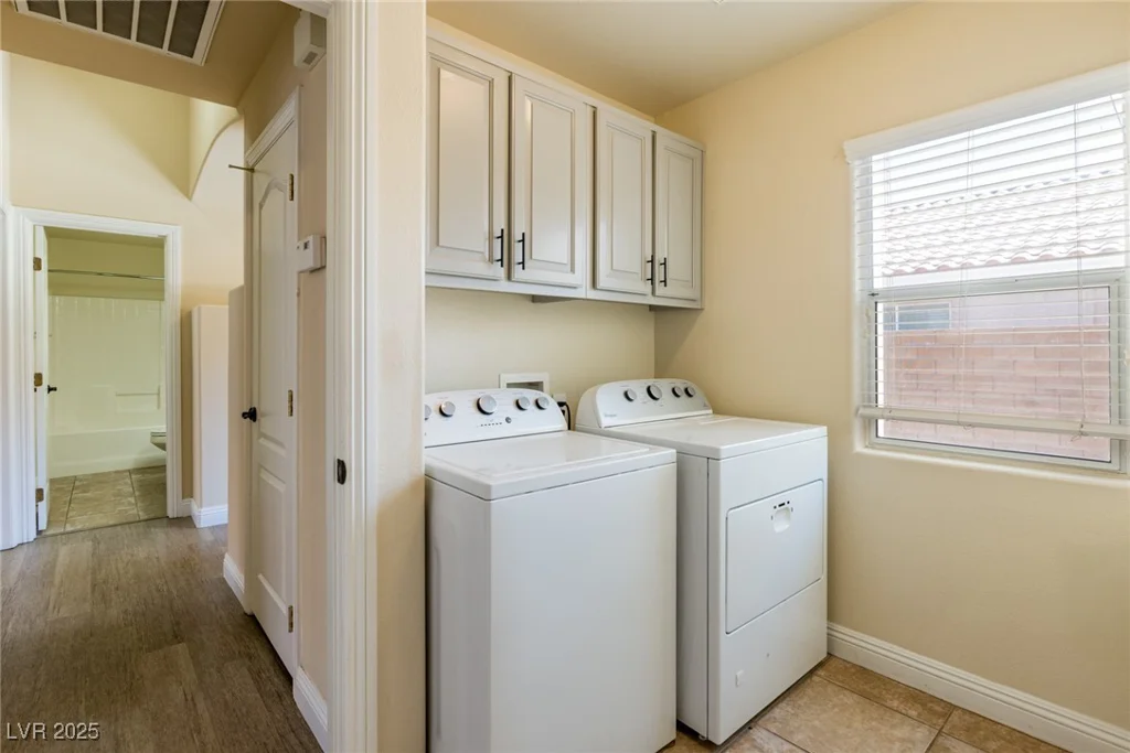 6740 Arctic Breeze, North Las Vegas, NV 89084