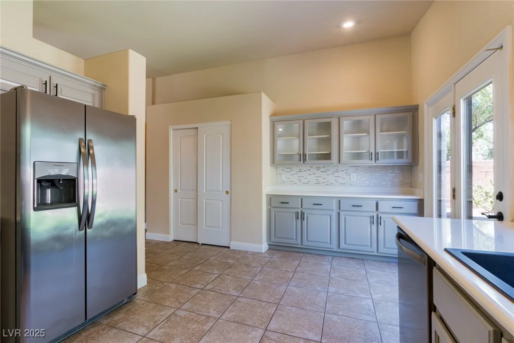 6740 Arctic Breeze, North Las Vegas, NV 89084