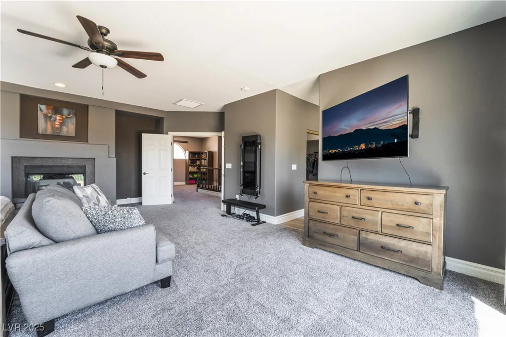 352 Angels Trace, Las Vegas, NV 89148
