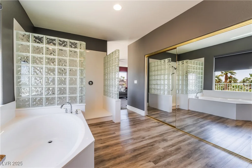 352 Angels Trace, Las Vegas, NV 89148