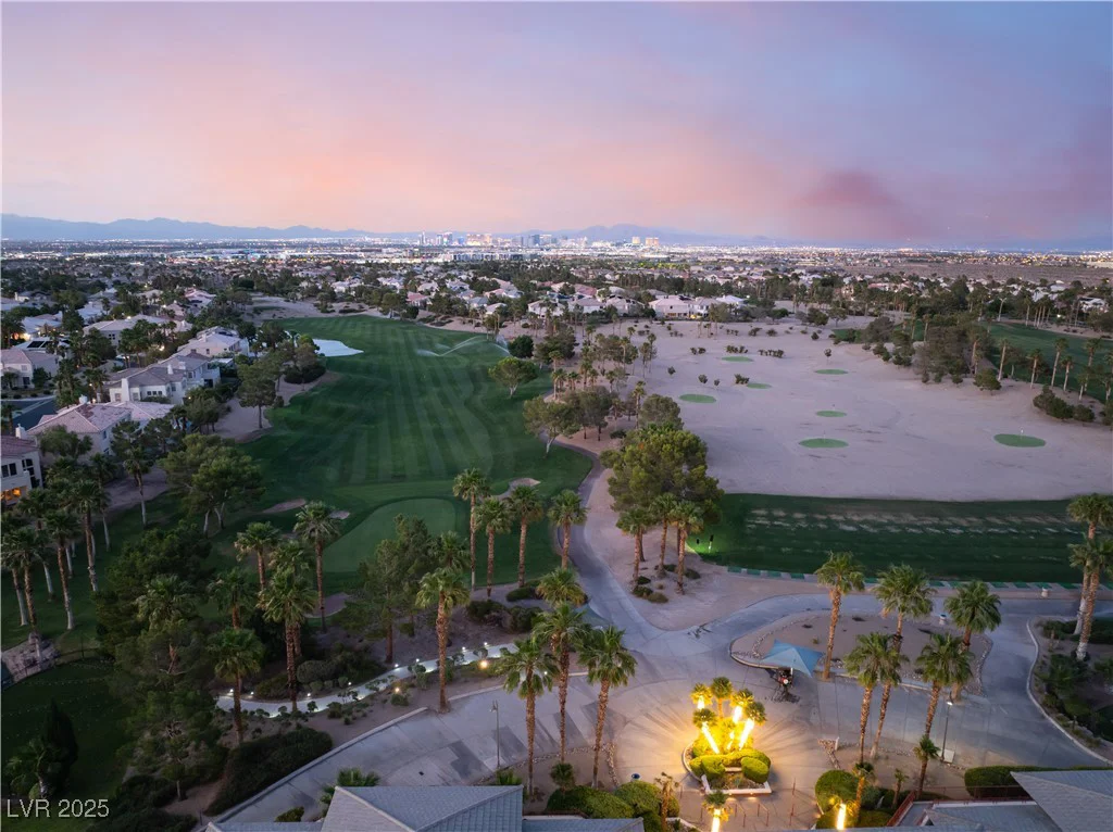 352 Angels Trace, Las Vegas, NV 89148