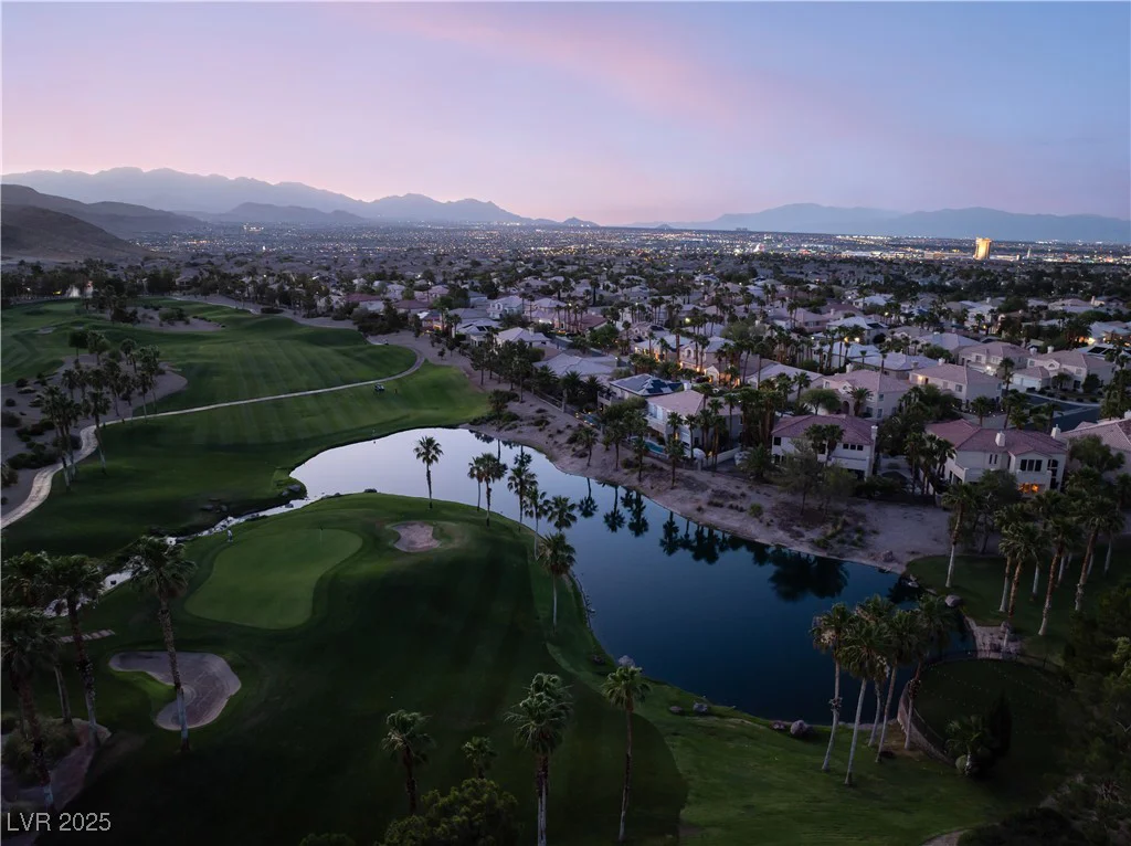 352 Angels Trace, Las Vegas, NV 89148