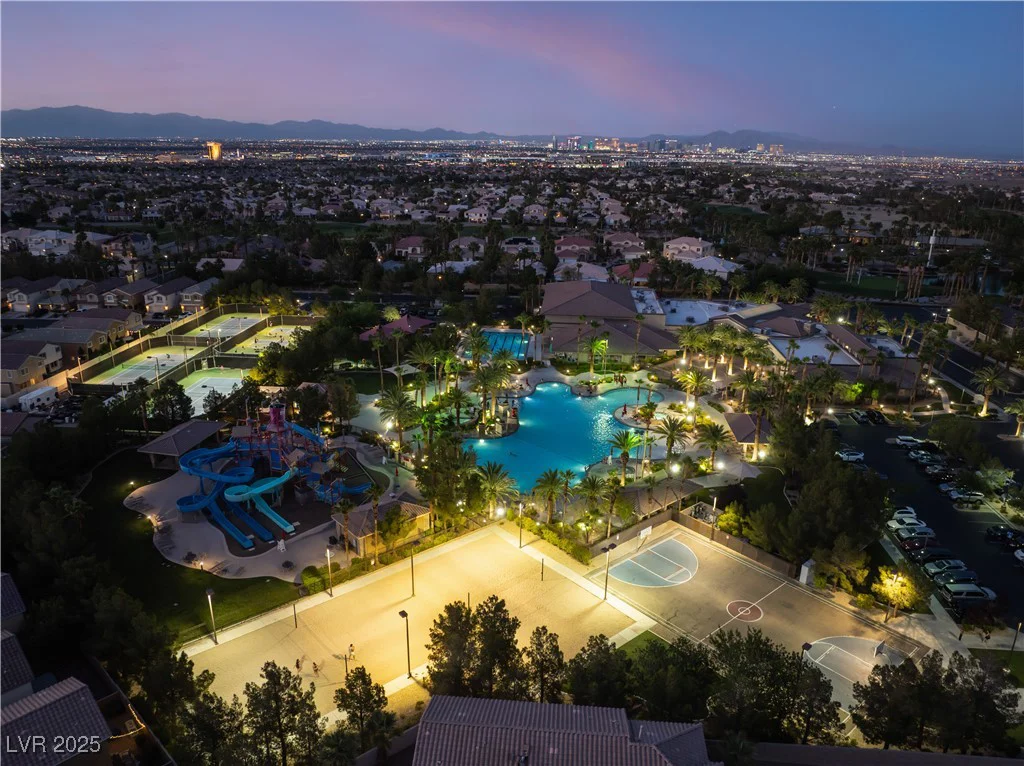 352 Angels Trace, Las Vegas, NV 89148