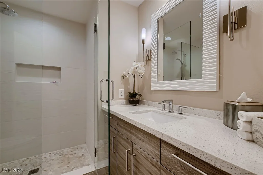 6316 Bluejay, Las Vegas, NV 89146