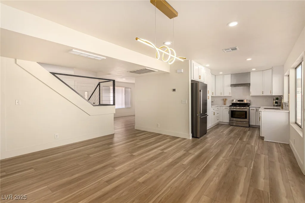 3748 Silent Hill, Las Vegas, NV 89147