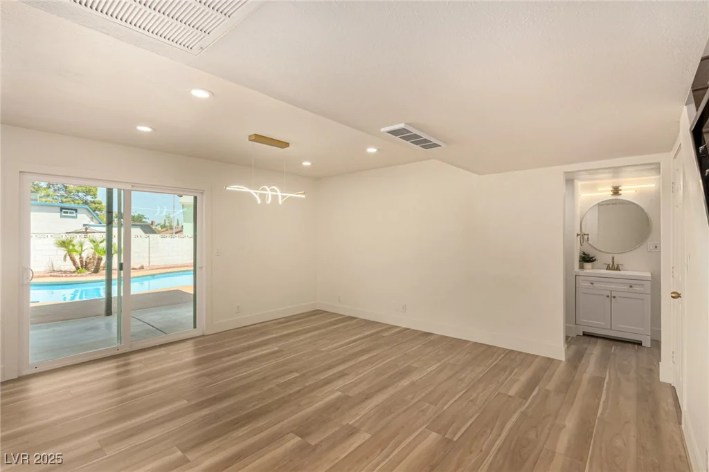 3748 Silent Hill, Las Vegas, NV 89147