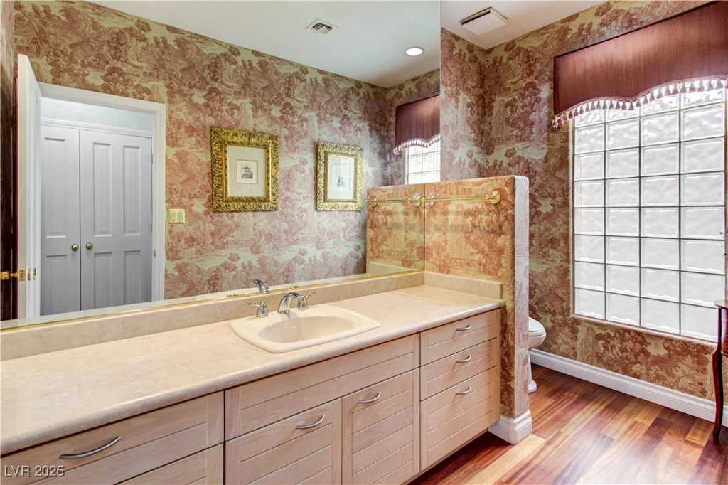 7889 Rancho Mirage, Las Vegas, NV 89113