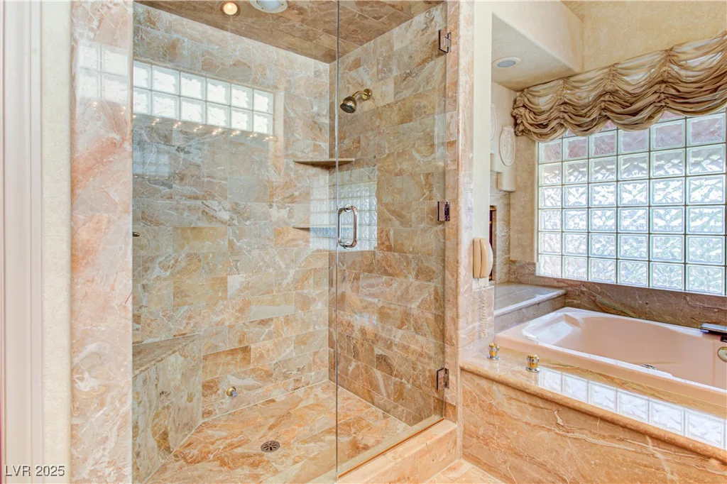 7889 Rancho Mirage, Las Vegas, NV 89113