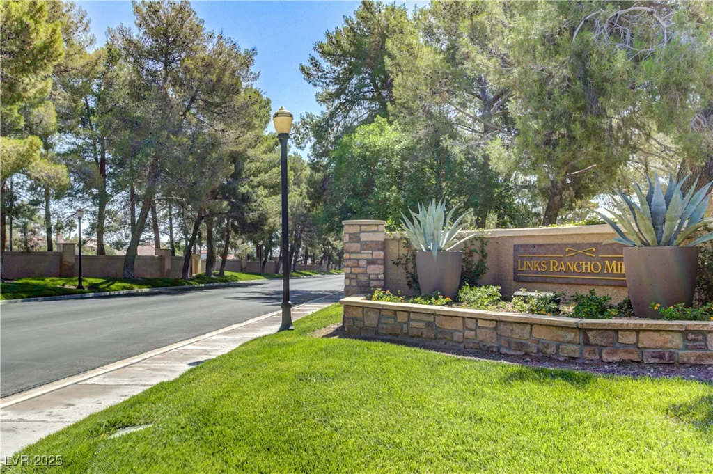 7889 Rancho Mirage, Las Vegas, NV 89113