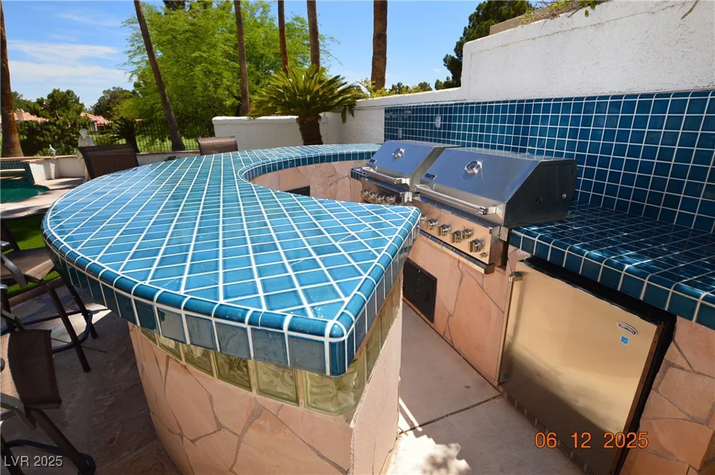 7889 Rancho Mirage, Las Vegas, NV 89113