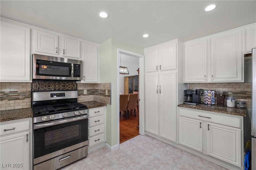 6746 Shelter, Las Vegas, NV 89103